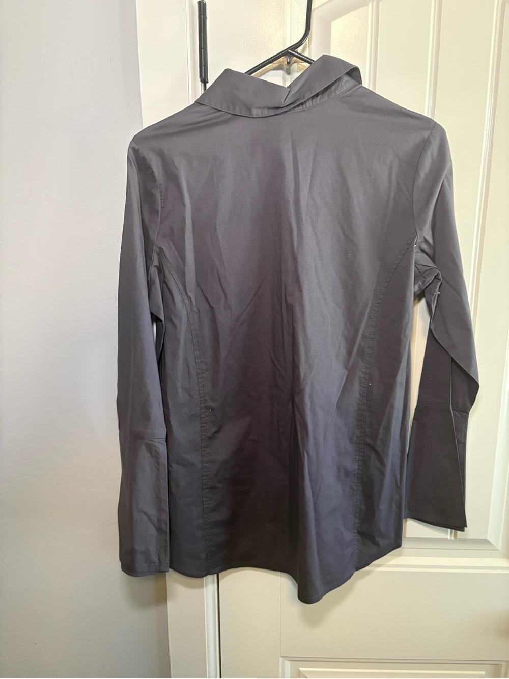 DC Gray Button-Up Shirt with Black Floral Accents - Picture 2 of 3